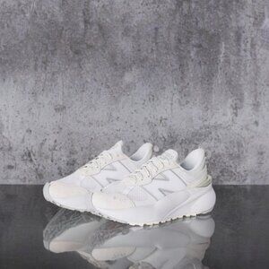 FIGS | New Balance 3447